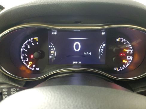 Used 2015 Jeep Grand Cherokee Altitude image 25