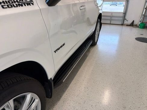 Used 2024 Chevrolet Tahoe High Country w/ Advanced Technology Package AWD/4WD image 13