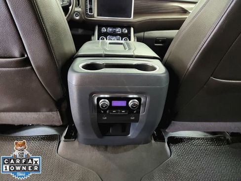 Used 2023 GMC Yukon Denali image 35