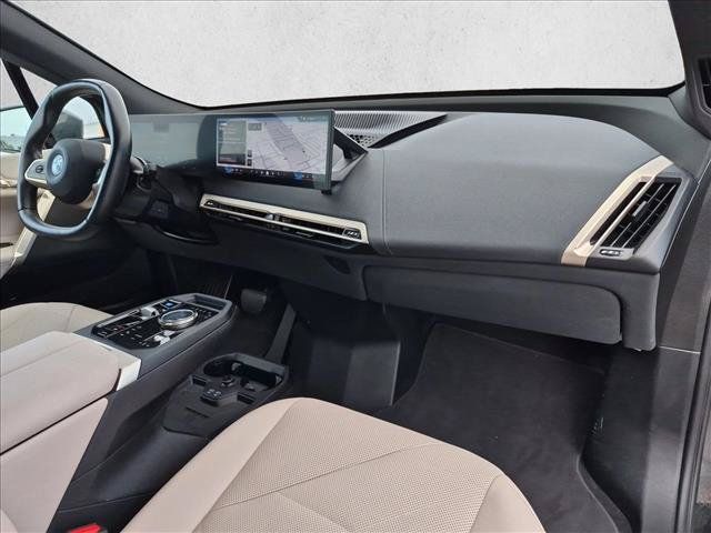 Certified 2024 BMW iX xDrive50 w/ Premium Package AWD/4WD image 23