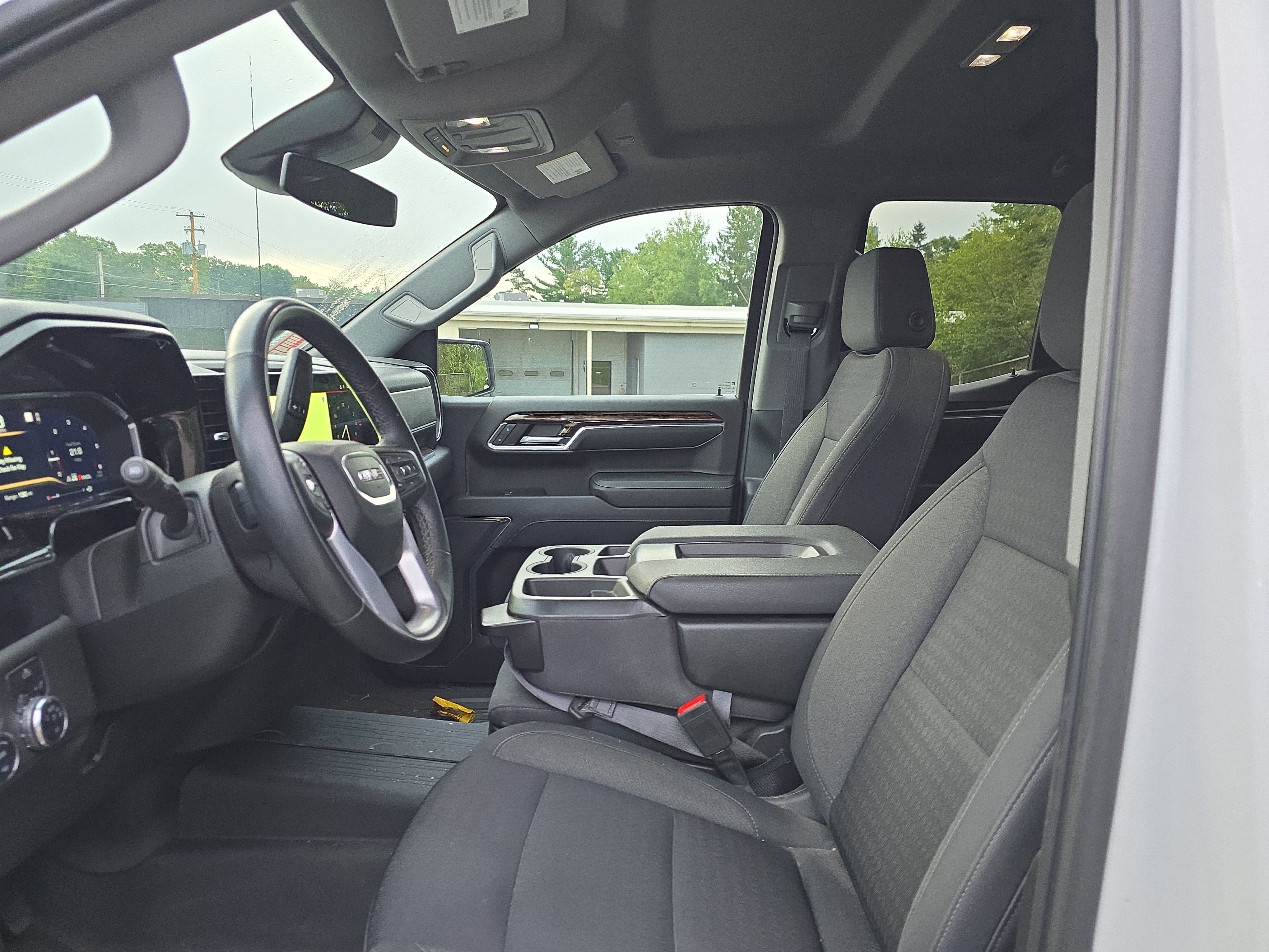 Used 2023 GMC Sierra 1500 Elevation AWD/4WD image 13