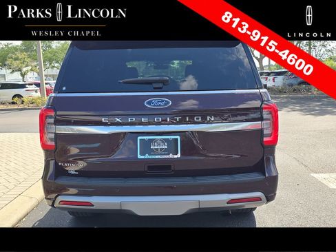 Used 2023 Ford Expedition Platinum AWD/4WD image 5