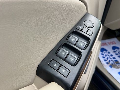 Used 2019 GMC Yukon Denali w/ Denali Ultimate Package image 11