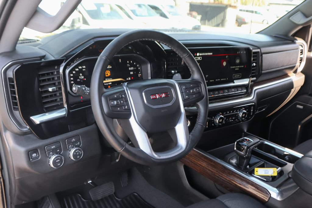 Used 2026 GMC Sierra 1500 Elevation w/ Preferred Package AWD/4WD image 18