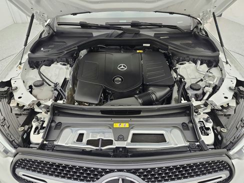 Certified 2026 Mercedes-Benz GLC 300 4MATIC image 17