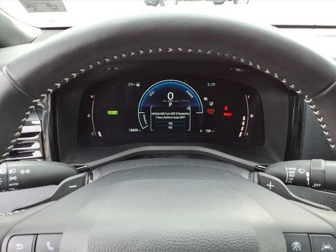 Certified 2025 Toyota Camry SE image 19