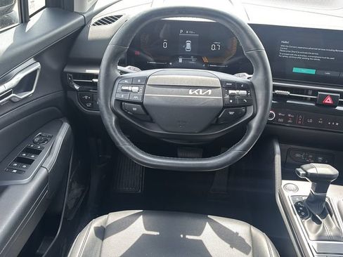 Used 2026 Kia Sportage EX w/ EX Panorama Roof Package AWD/4WD image 19
