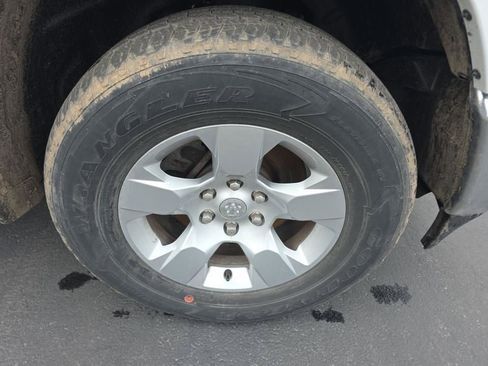 Used 2023 RAM 1500 Big Horn image 16