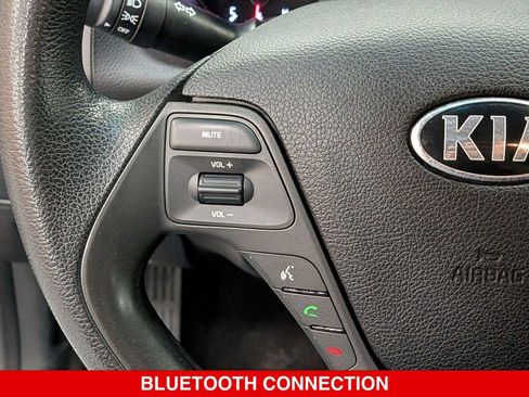 Used 2016 Kia Forte LX FWD image 16