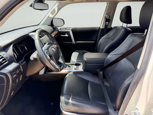Used 2020 Toyota 4Runner Limited RWD image 7