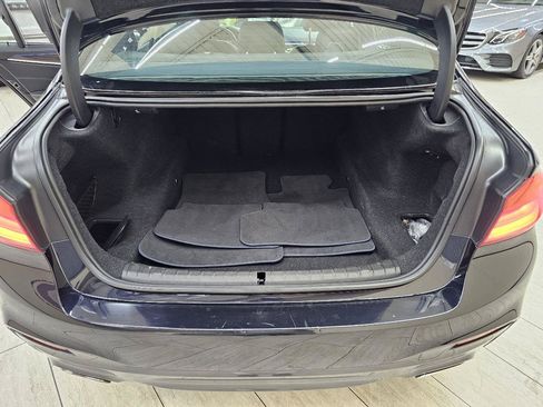 Used 2019 BMW 530i w/ M Sport Package RWD image 13