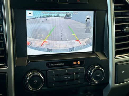 Used 2019 Ford F250 Lariat w/ Lariat Value Package AWD/4WD image 21