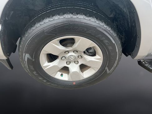 Used 2022 RAM 1500 Laramie AWD/4WD image 31