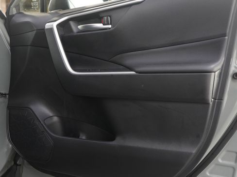 Used 2019 Toyota RAV4 XLE w/ All Weather Liner Package image 9