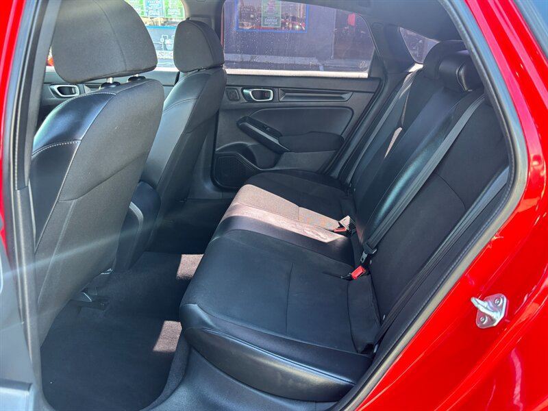Used 2023 Honda Civic Sport image 12