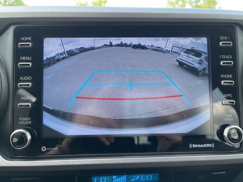 Certified 2022 Toyota Tacoma TRD Off-Road w/ Technology Package image 12