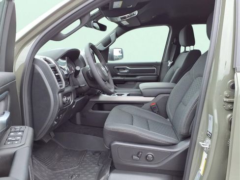 New 2026 RAM 1500 Big Horn AWD/4WD image 12