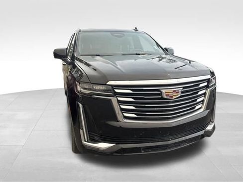 Used 2024 Cadillac Escalade ESV Premium Luxury Platinum AWD/4WD image 5