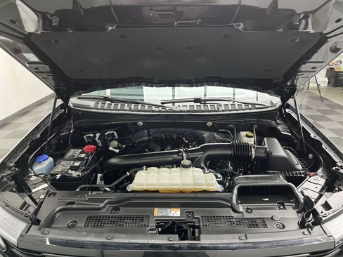 Used 2025 Ford Expedition Active AWD/4WD image 35