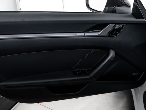 Certified 2020 Porsche 911 Carrera S image 21