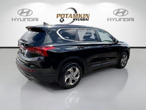 Used 2023 Hyundai Santa Fe SE FWD image 5