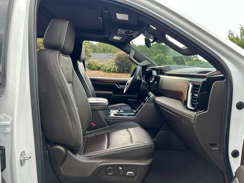Used 2024 GMC Sierra 2500 Denali w/ Denali Reserve Package AWD/4WD image 54