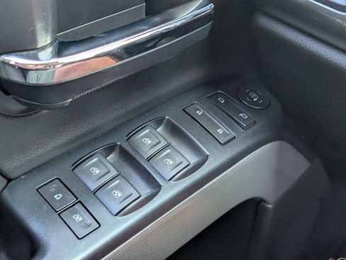Used 2017 Chevrolet Silverado 1500 LT w/ All Star Edition AWD/4WD image 13
