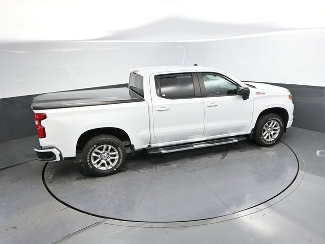 Used 2024 Chevrolet Silverado 1500 RST AWD/4WD image 35