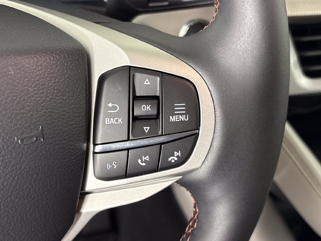 New 2026 Ford Explorer Active w/ Active Comfort Package RWD image 20