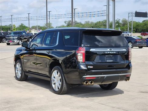 Used 2022 Chevrolet Tahoe High Country image 5