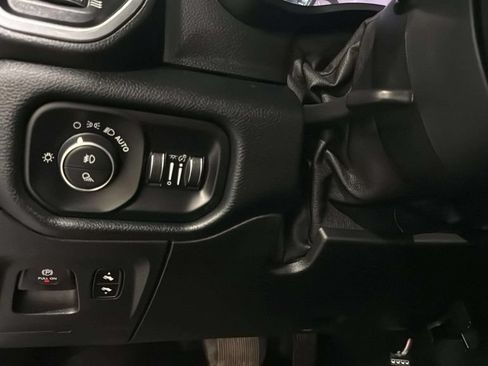 Used 2020 RAM 1500 Laramie w/ Night Edition AWD/4WD image 31