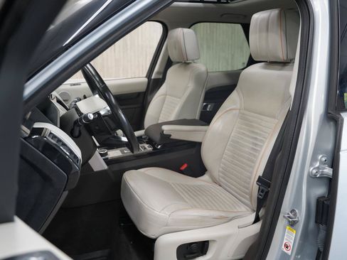 Used 2018 Land Rover Discovery HSE Luxury AWD/4WD image 27