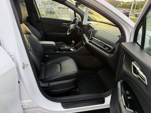 Used 2024 Kia Sportage X-Line w/ X-Line Premium Package AWD/4WD image 13