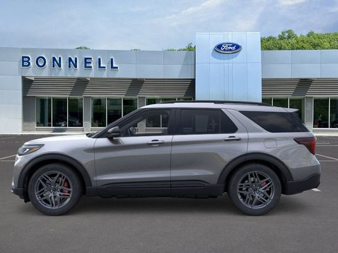 New 2026 Ford Explorer ST-Line image 3
