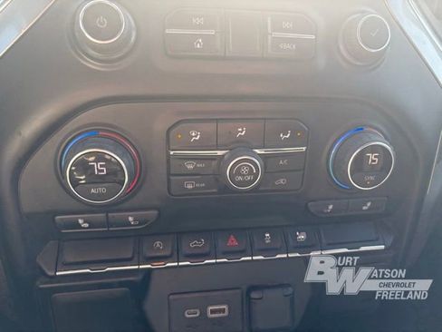 Used 2021 Chevrolet Silverado 1500 RST image 19