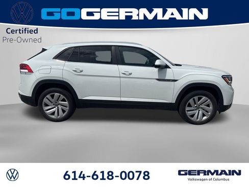 Used 2023 Volkswagen Atlas Cross Sport SE w/ Panoramic Sunroof Package image 9