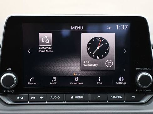 Used 2023 Nissan Rogue SV image 18