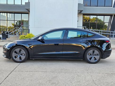 Used 2022 Tesla Model 3 Long Range AWD/4WD image 8