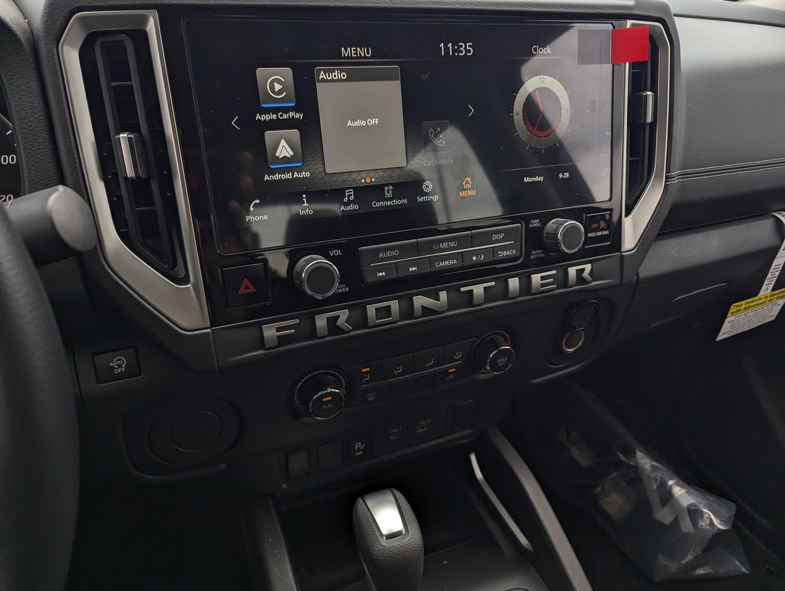 New 2027 Nissan Frontier SV w/ Tow Package RWD image 13
