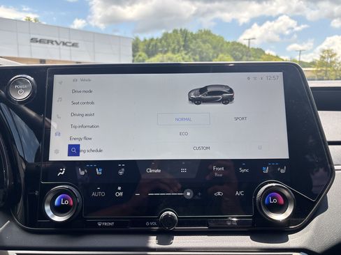 Used 2026 Lexus RX 450h AWD w/ Convenience Package image 24
