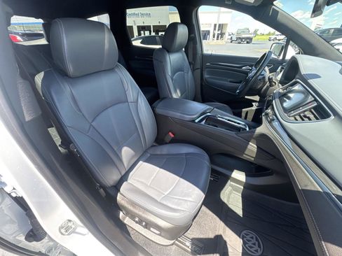 Used 2023 Buick Enclave Essence w/ LPO, Floor Liner Package FWD image 19