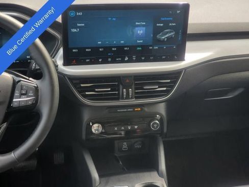 Certified 2025 Ford Escape Platinum AWD/4WD image 26