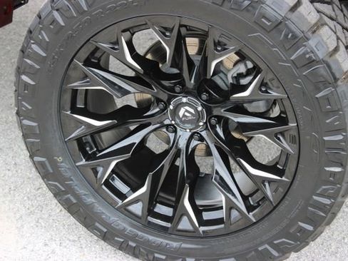 Used 2026 Chevrolet Silverado 1500 RST w/ Z71 Off-Road Package AWD/4WD image 16