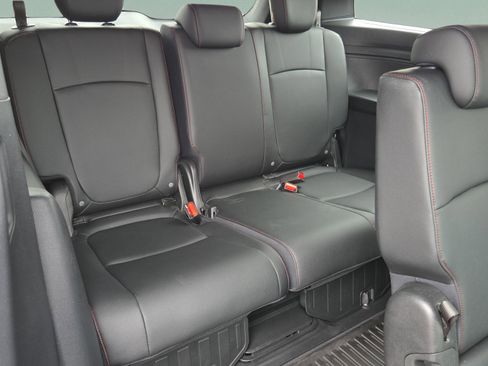 Used 2025 Honda Odyssey Sport-L image 17