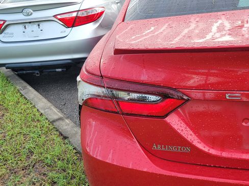 Used 2024 Toyota Camry SE image 17