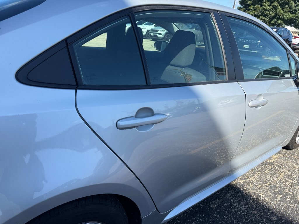 Used 2024 Toyota Corolla LE FWD image 35