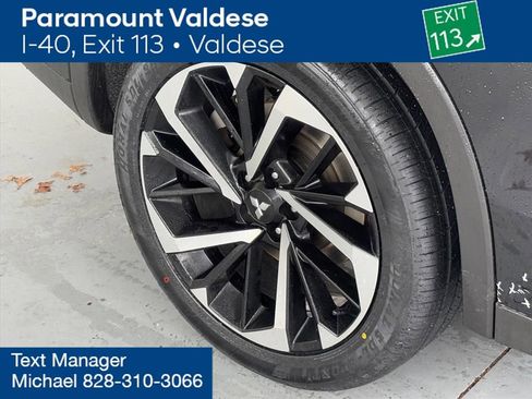 Used 2024 Mitsubishi Outlander SE image 27