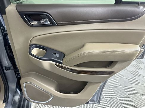 Used 2019 GMC Yukon SLT RWD image 24