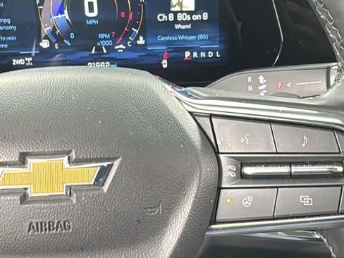 Used 2025 Chevrolet Equinox LT AWD/4WD image 22