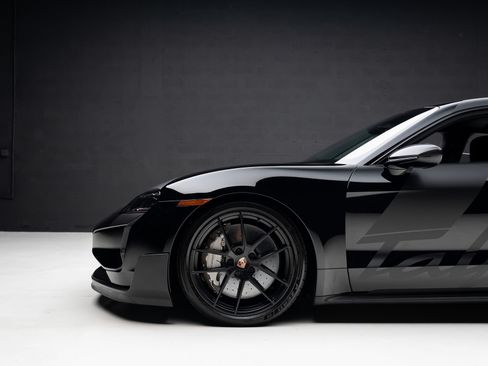 Used 2025 Porsche Taycan Turbo GT AWD/4WD image 21